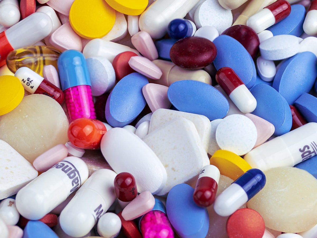 How the online antibiotic prescription process works in Canada